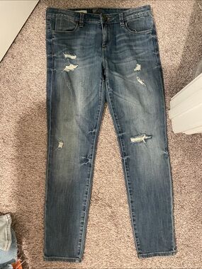 Kut from the kloth Brigette ankle skinny distressed jean size 8